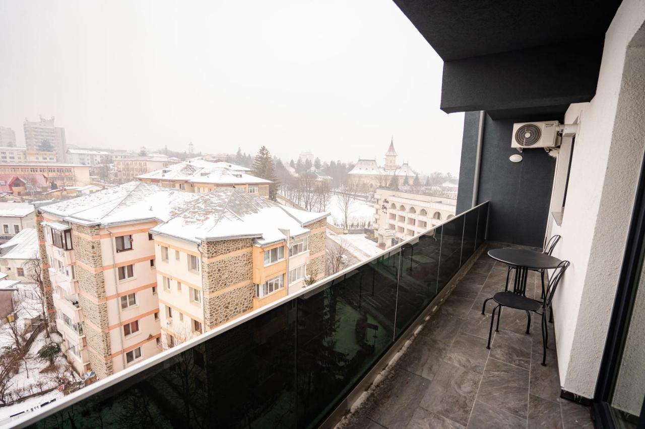 Central Tower Apartments Suceava Extérieur photo